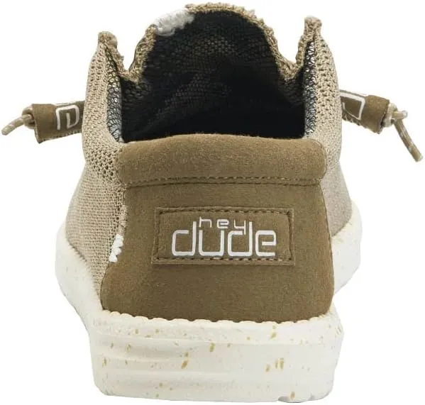 110350504 Hey Dude Men's Wally Sand 12 - Like New