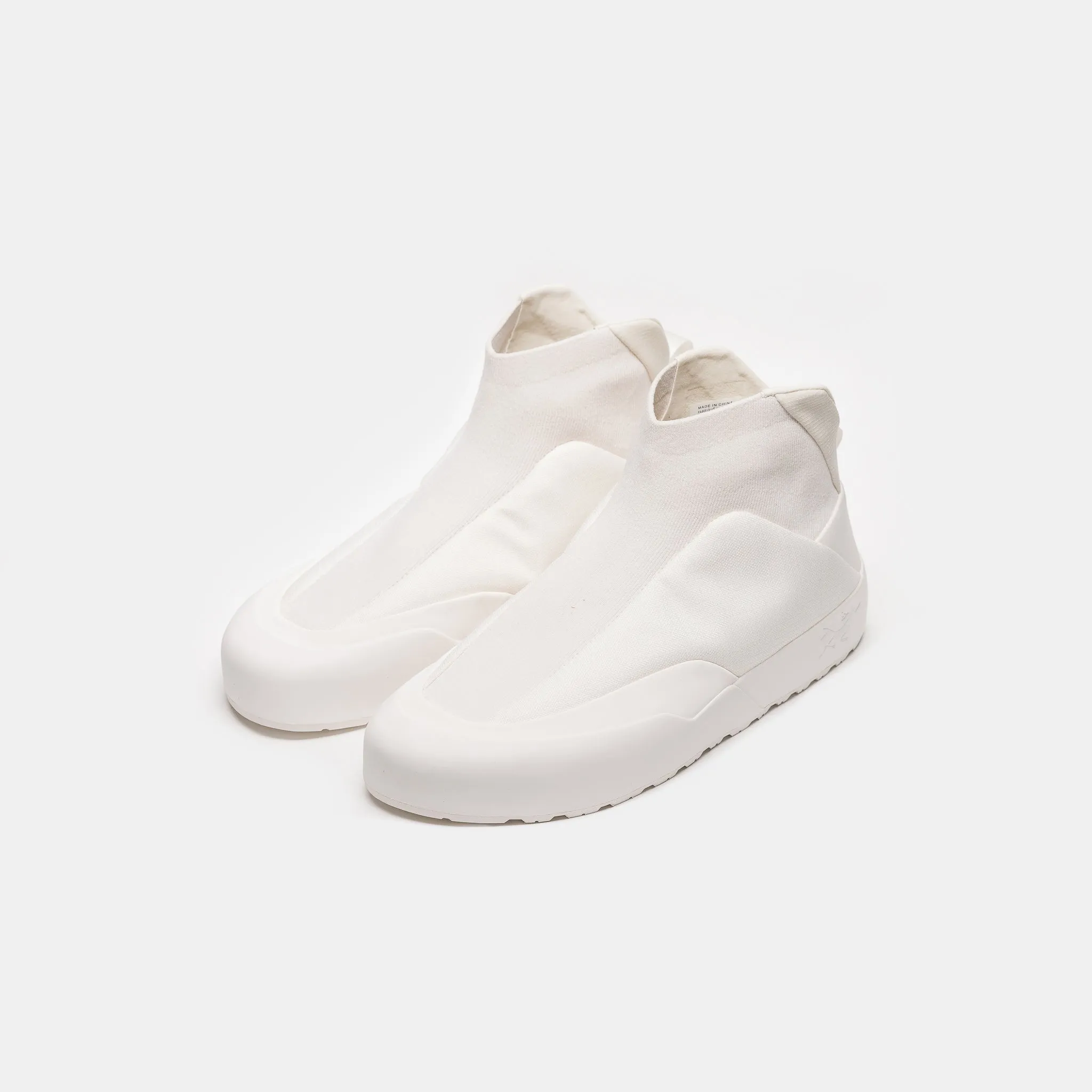 Kragg Insulated Sneaker in Arctic Silk/Arctic Silk