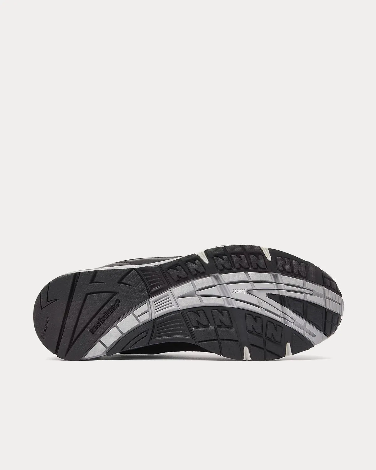 Made in UK 991 Black / Magnet / Smoked Pearl Low Top Sneakers