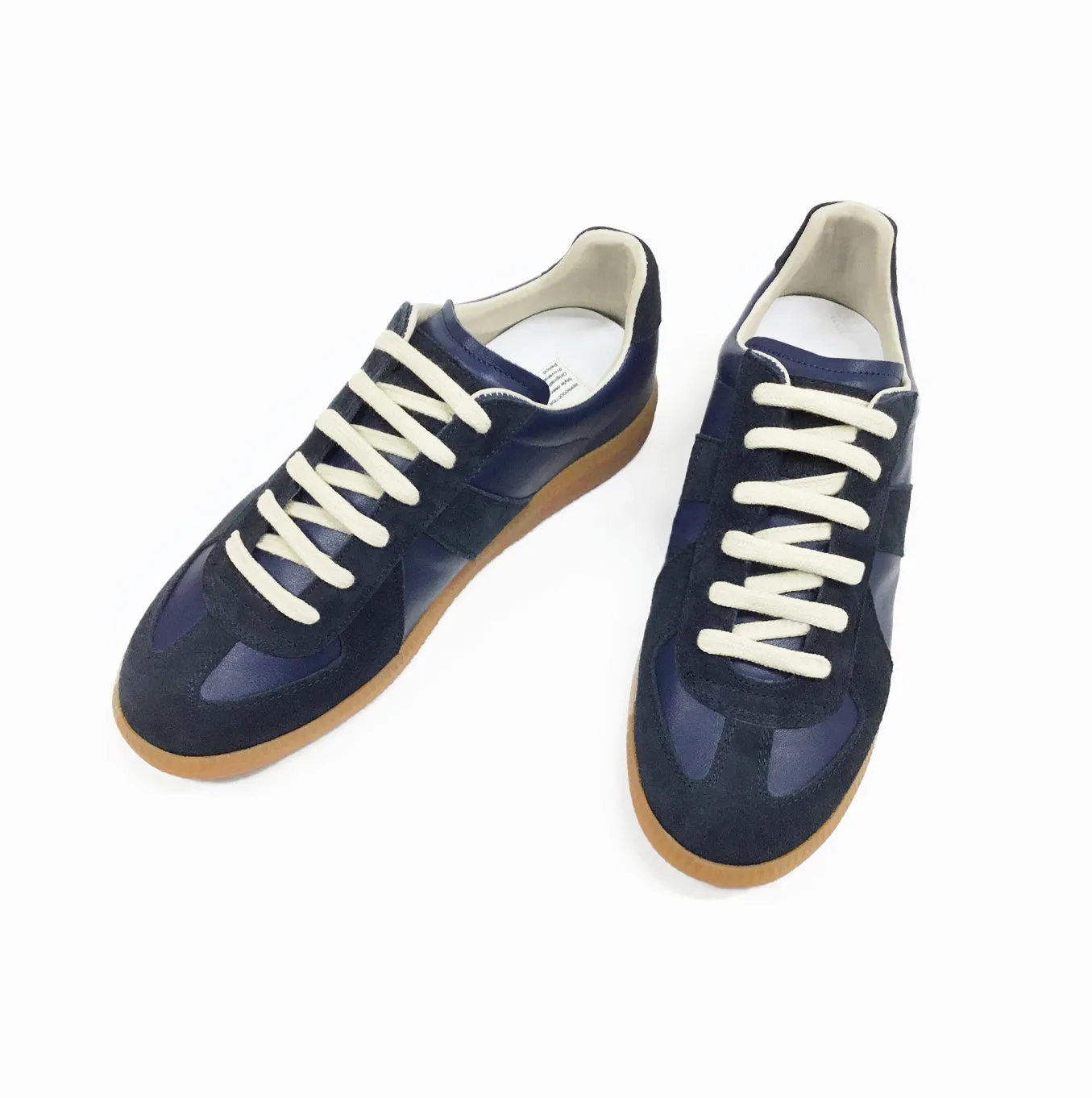 REPLICA SNEAKER