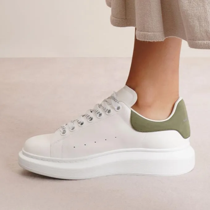 White and khaki classic sneakers